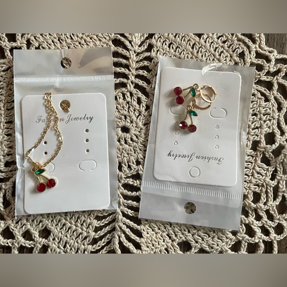 Jewelry - Cherries 🍒 Paris French Style Pendant and Earrings set